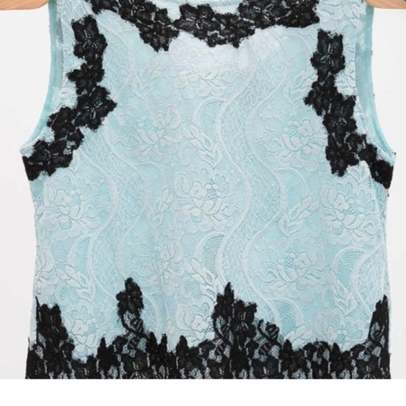 GIMMICKS by BKE | Lace Tank Top Cropped Blue Black | Sz Small - Picture 4 of 9